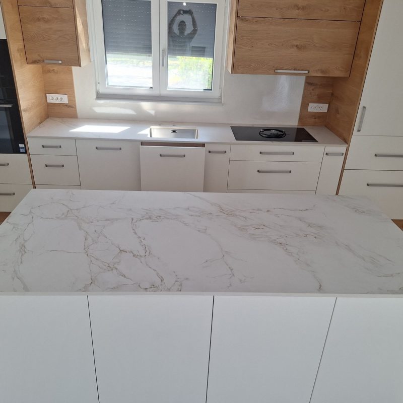 Dekton