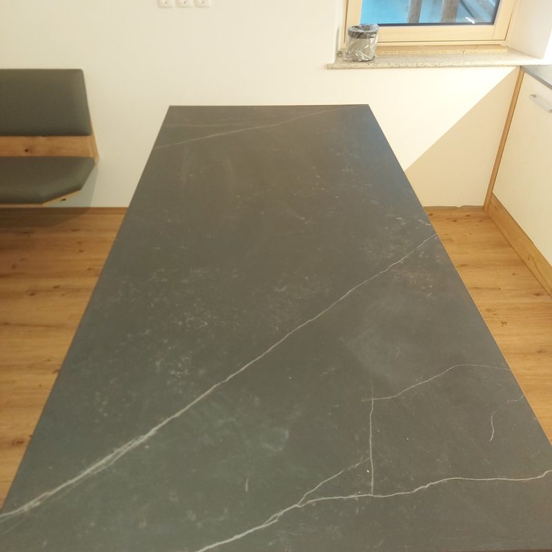 Dekton